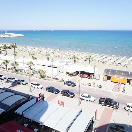 Lazuli Sea View Beachfront Ap 21 لارنكا المظهر الخارجي الصورة