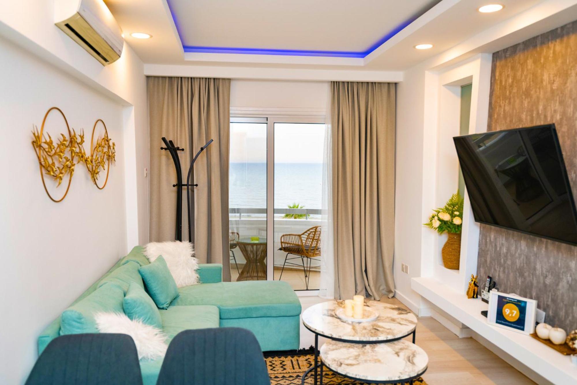 Lazuli Sea View Beachfront Ap 21 لارنكا المظهر الخارجي الصورة